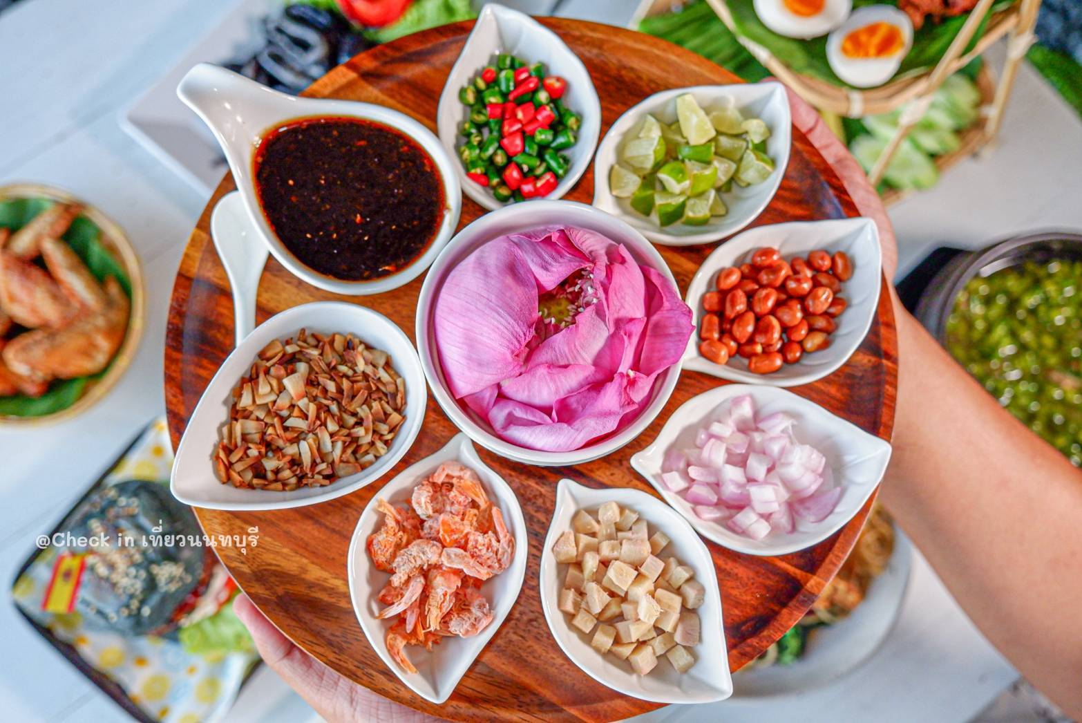 Chim Cafe & Restaurant Sharing Set for 2 People