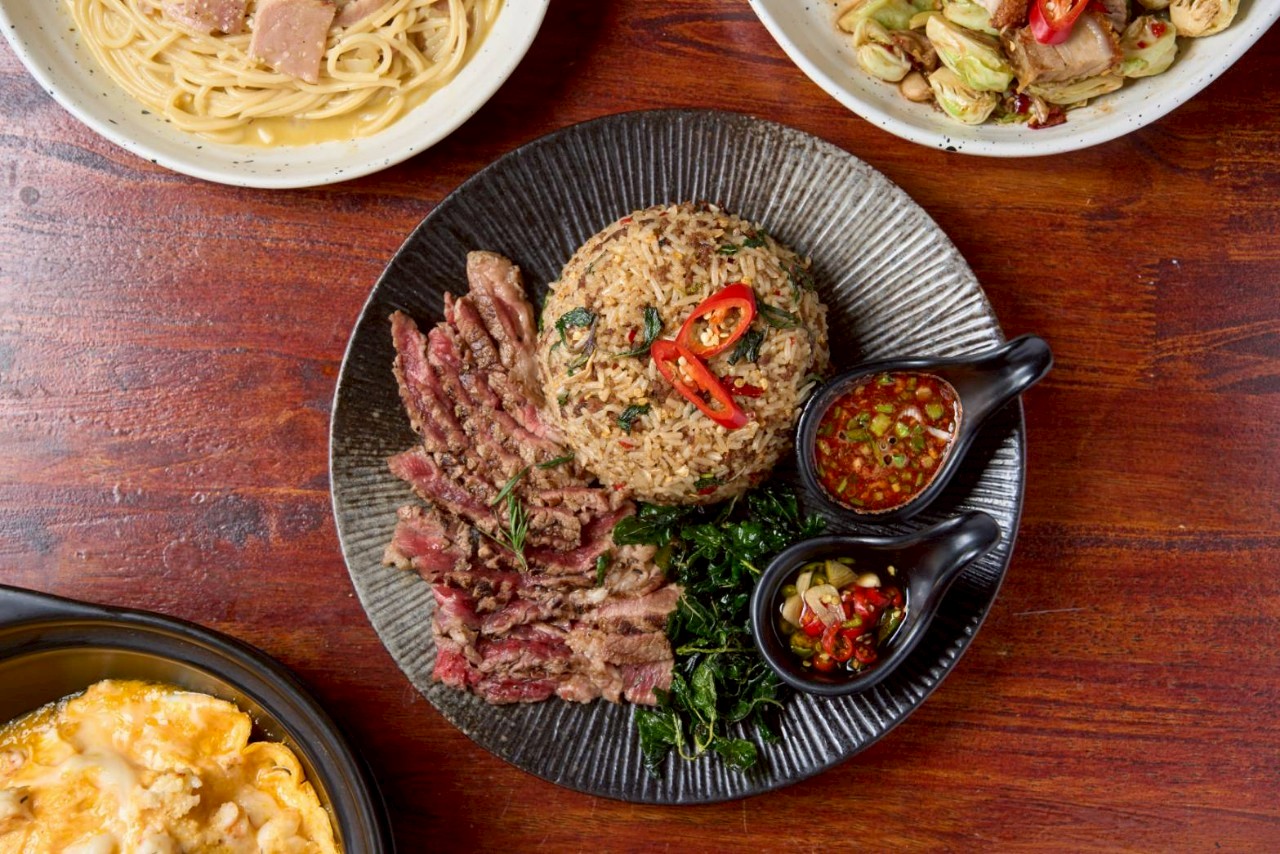 Chim Cafe & Restaurant Sharing Set for 4 People