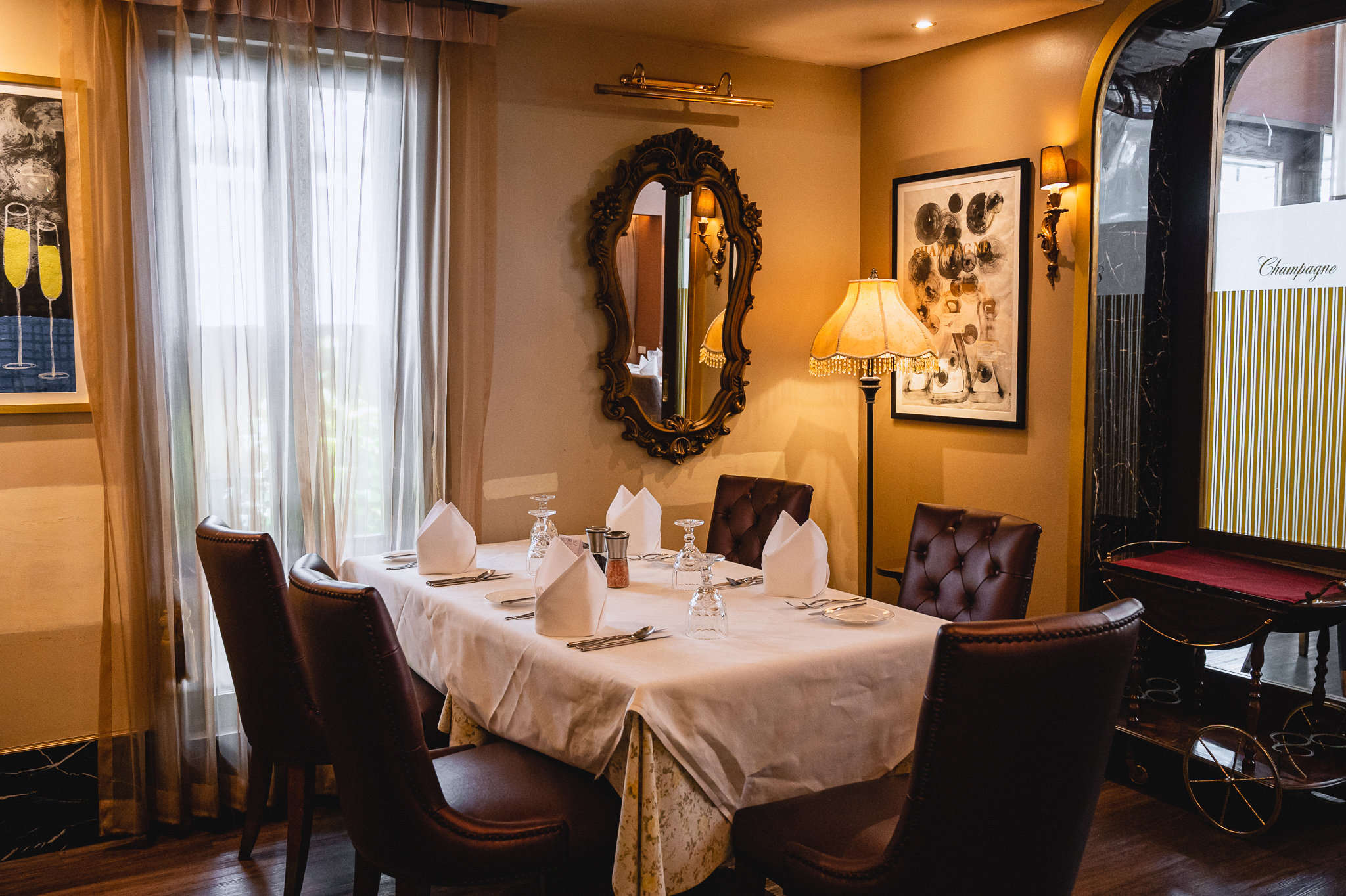 Lyon French Cuisine Dinner Set for 3 People
