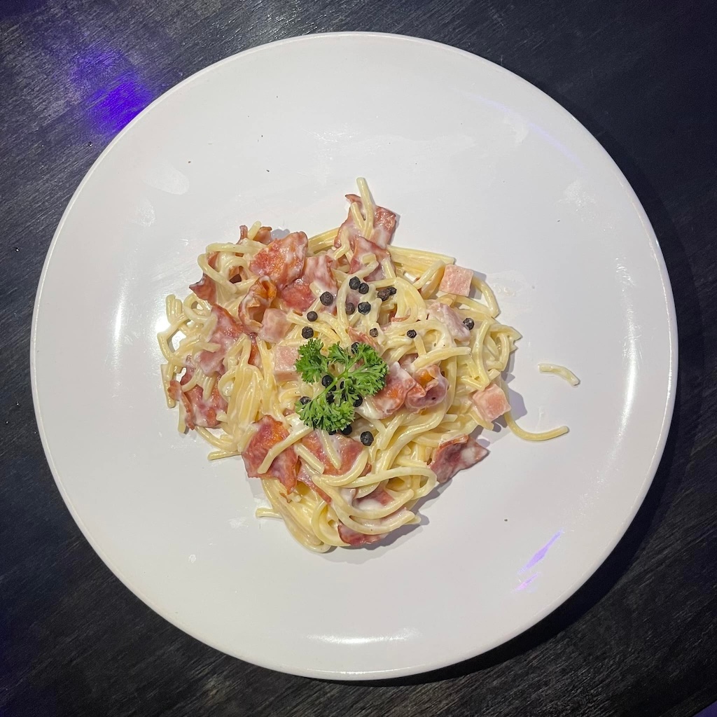 UNFOLLOW BAR&BISTRO Sharing Set for 2 People 