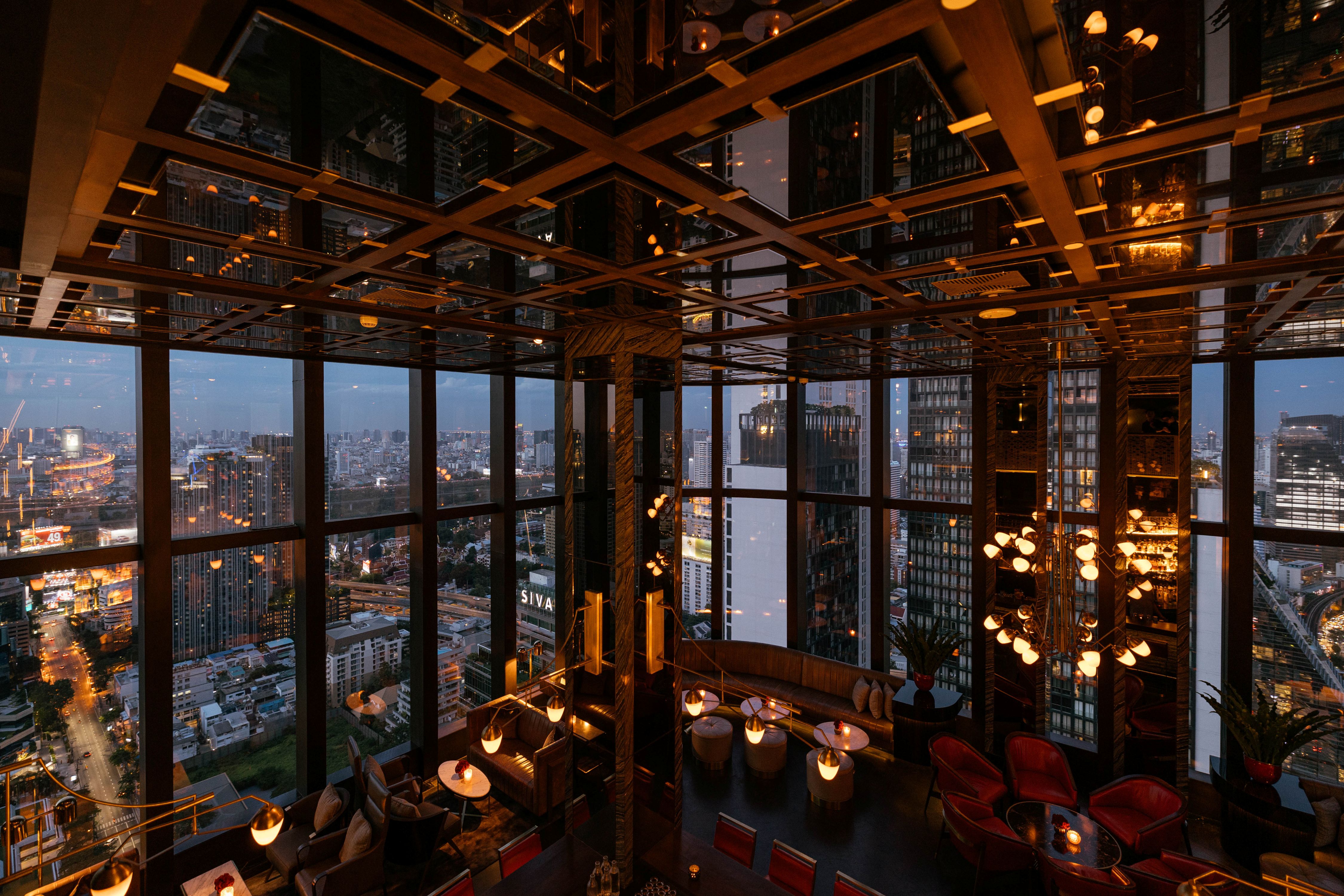 Penthouse Bar + Grill Cocktail Bar at Park Hyatt Bangkok (Level 35)   2 Dishes with 2 Non-Alcoholic Drinks