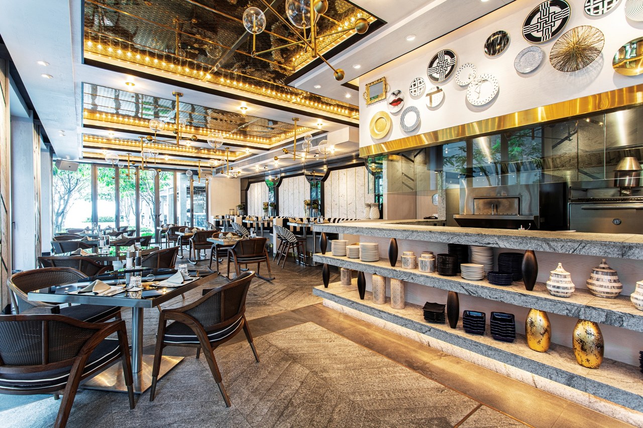 บาบา บีช เรสเตอรองค์ โรงแรมบาบา บีชคลับ (หัวหิน) Sharing Set for 3 Persons