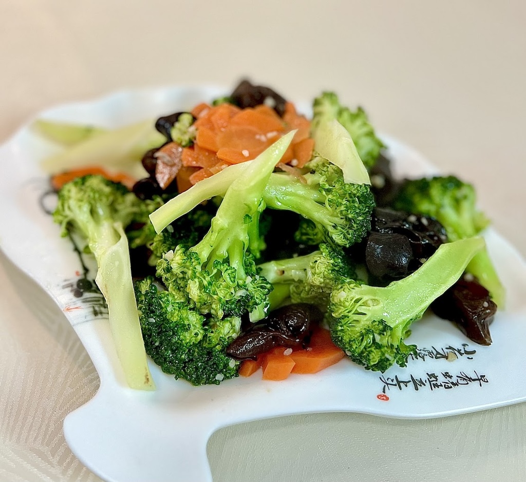 一品居中餐馆 Yi Pin Ju Chinese Restaurant Sharing Set for 3 People 