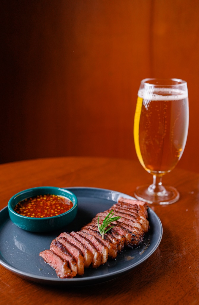 Ling Bkk Sip & Dine for 2 People