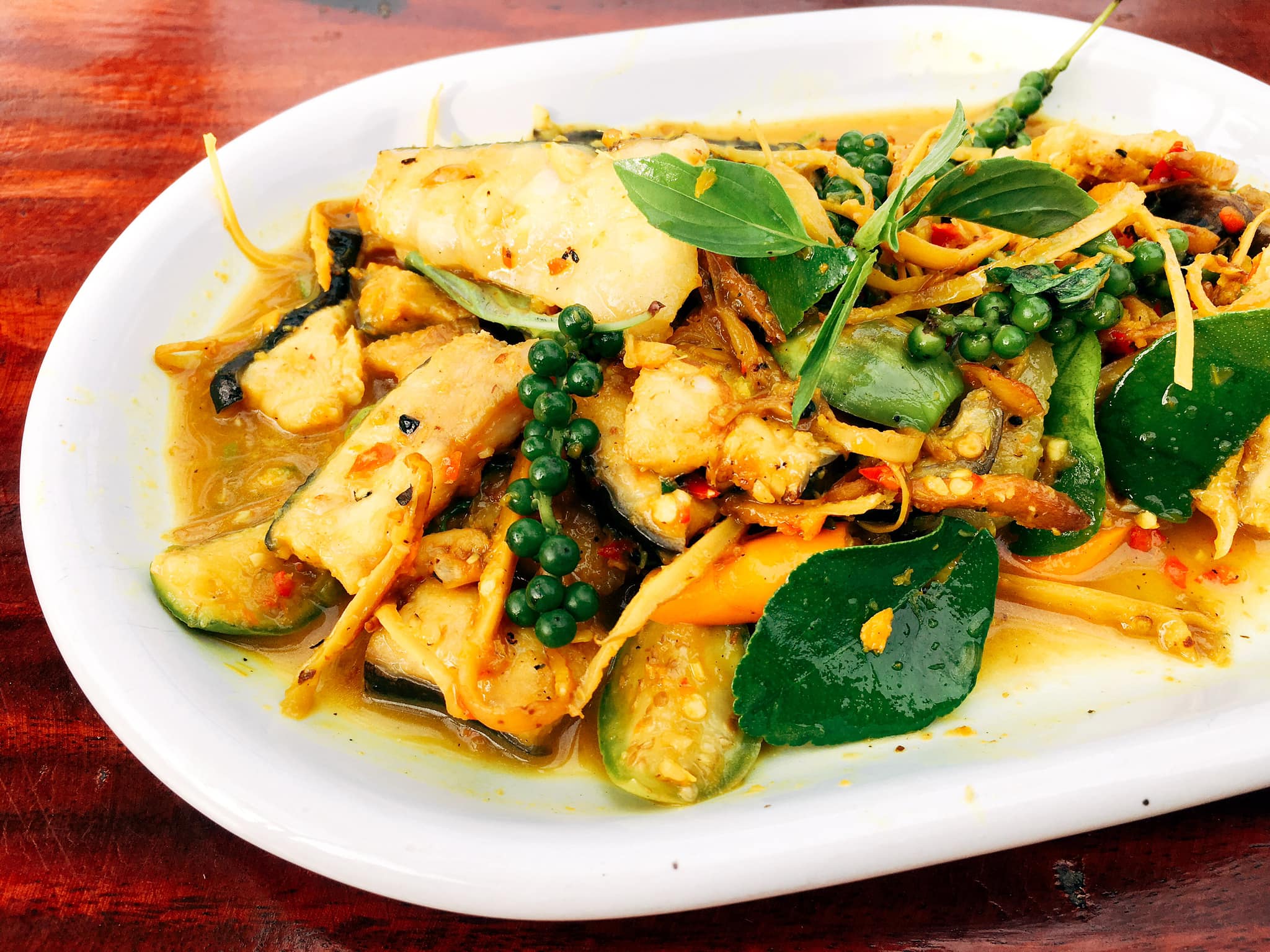 ครัวสวนวิวปลาแม่น้ำ Sharing Set for 2 People