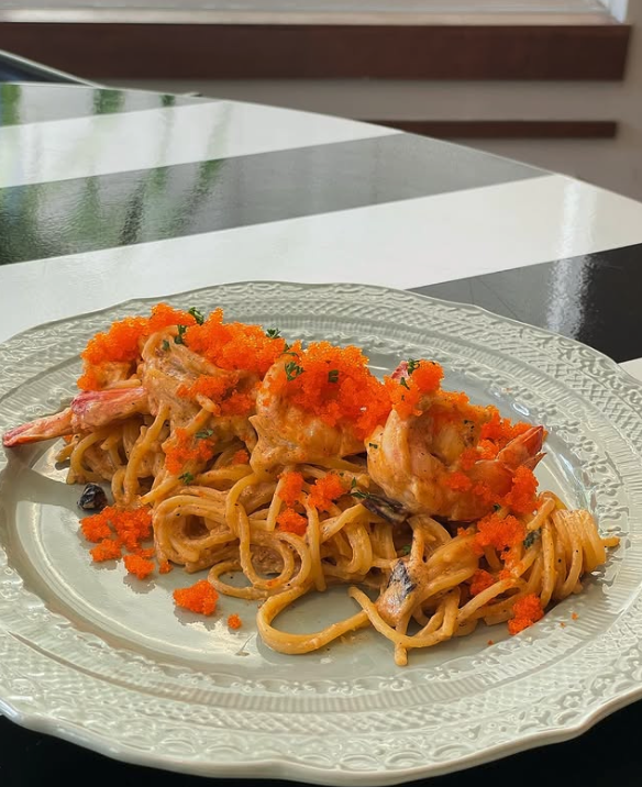 Loulou.bkk Sharing Set for 3 People