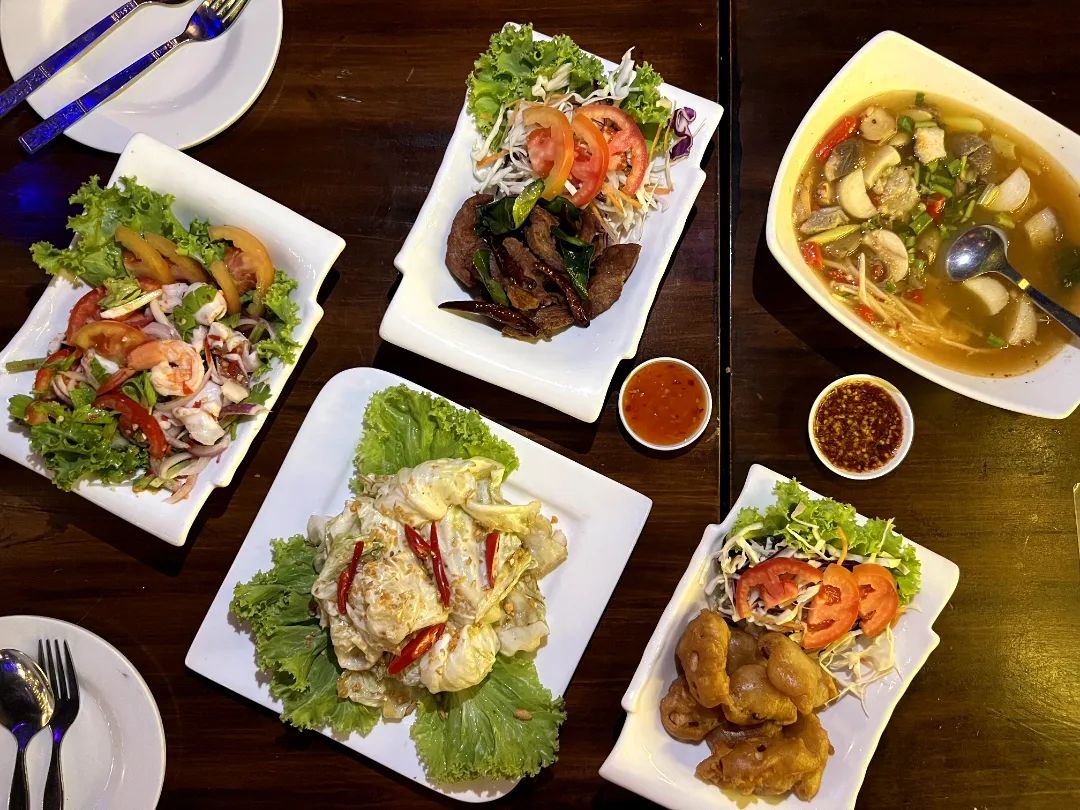 Pika Bar & Restaurant Sharing Set for 4 People