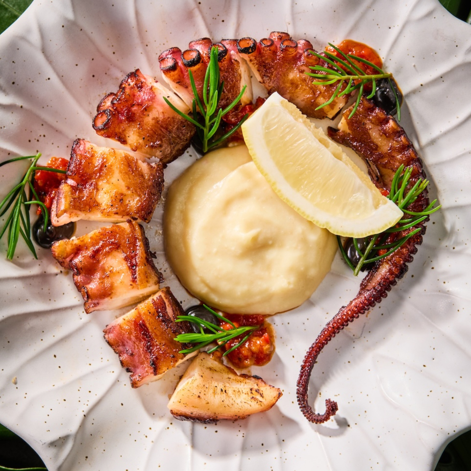 Lamaya Bangkok Sharing Set for 4 People (Dinner)