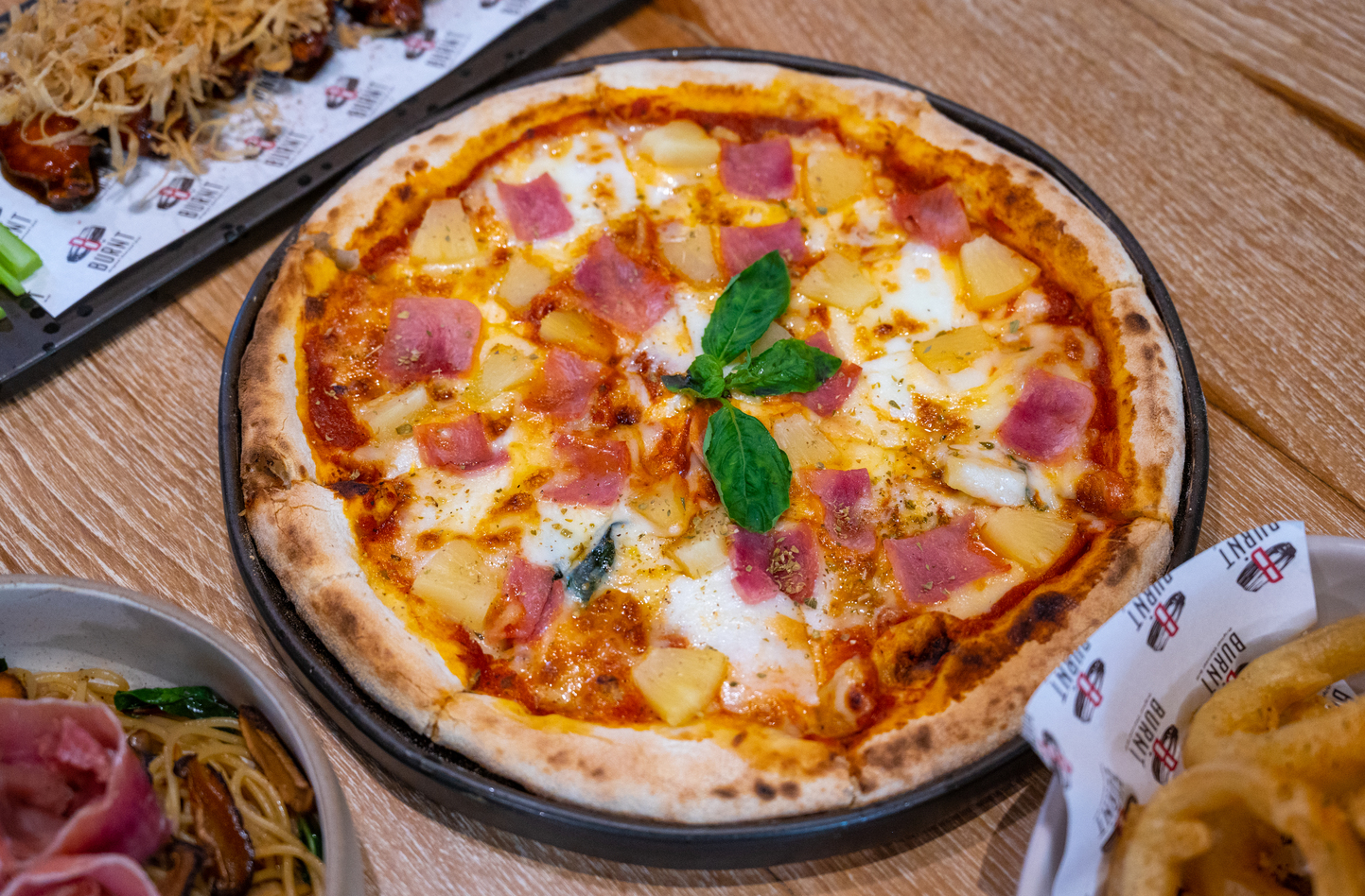 B.Burnt Bistro Central Si Racha (Chon Buri) Sharing Set for 2 People