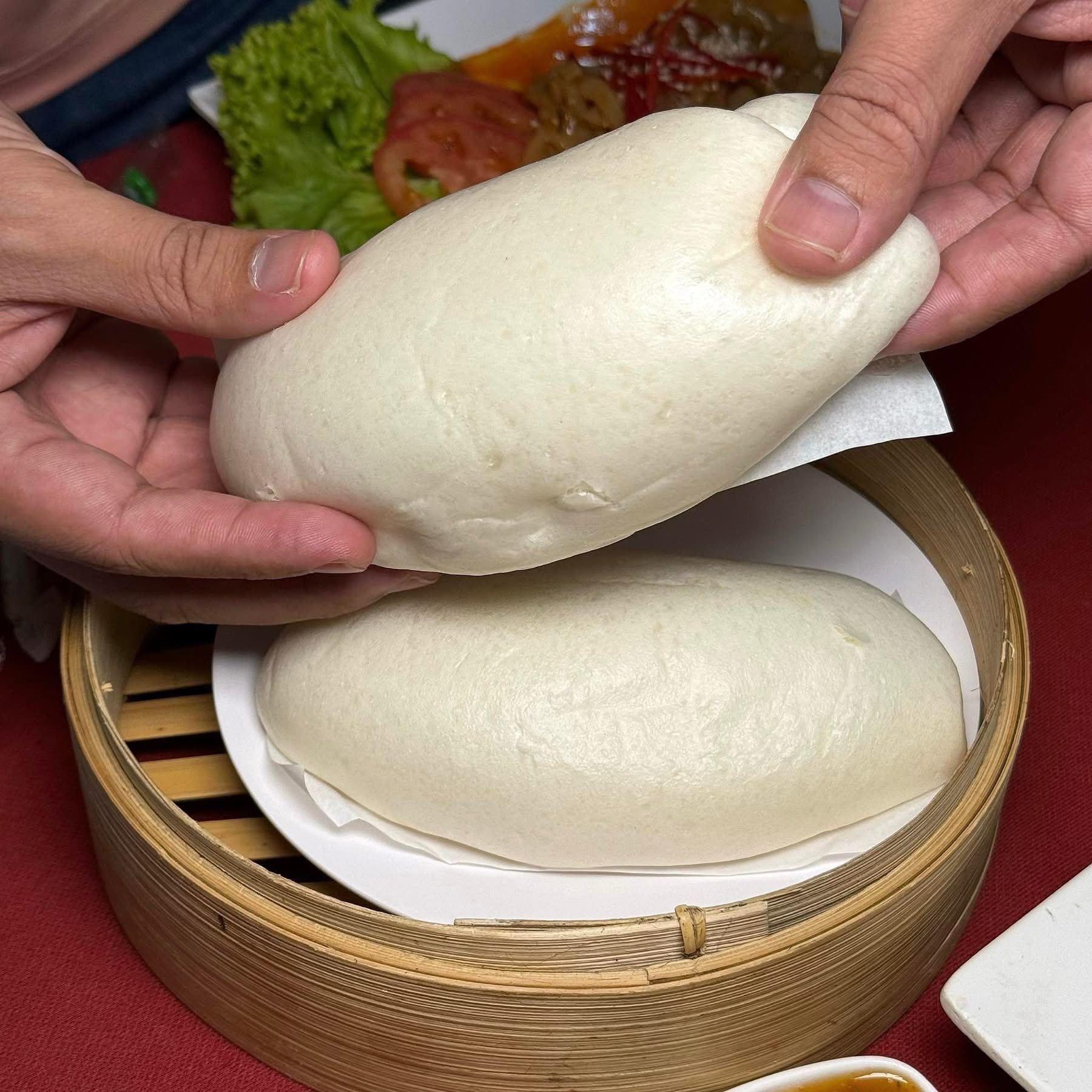 Baan Moo Hun Sharing Set for 4 People