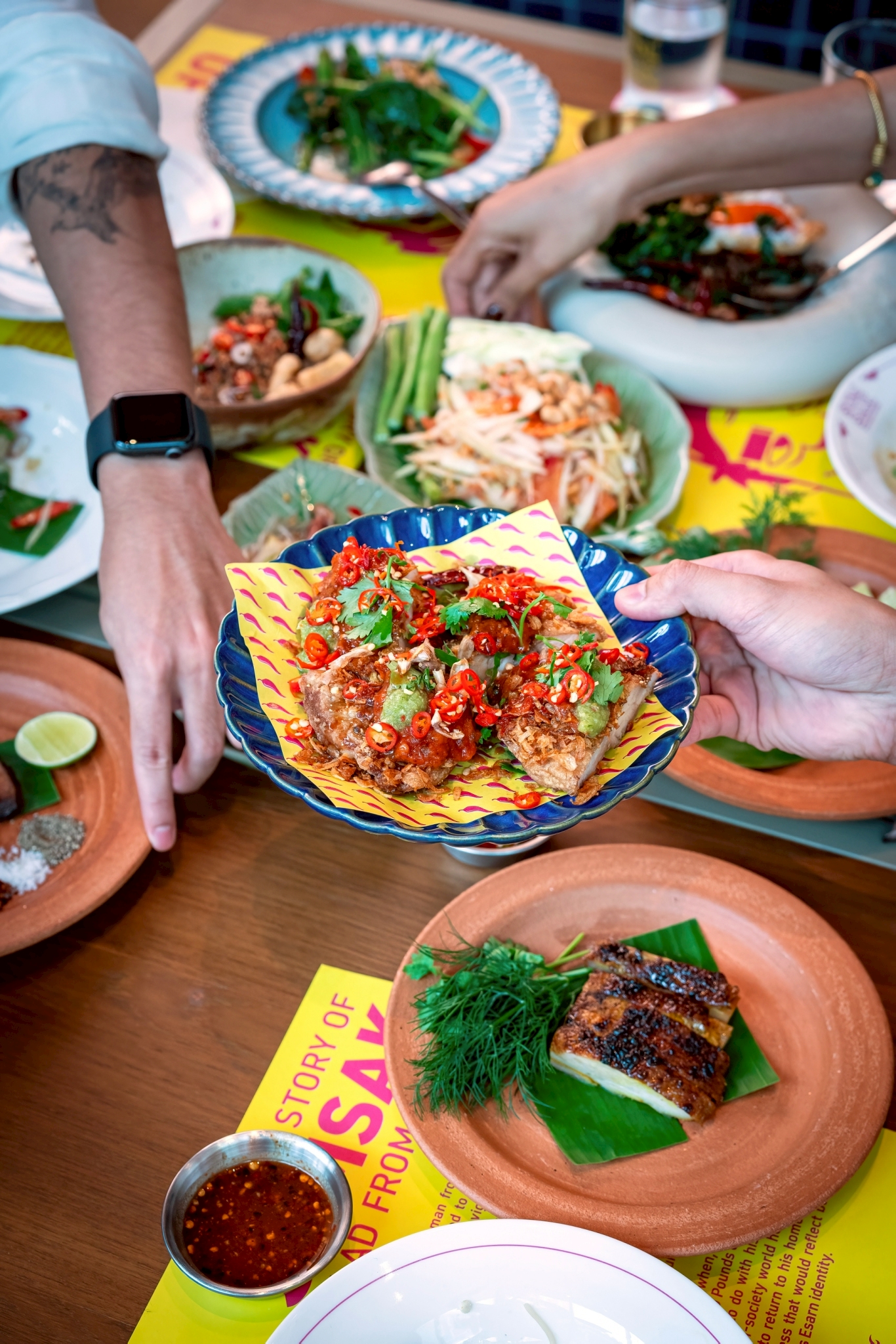 Somsak Sharing Set for 3 People