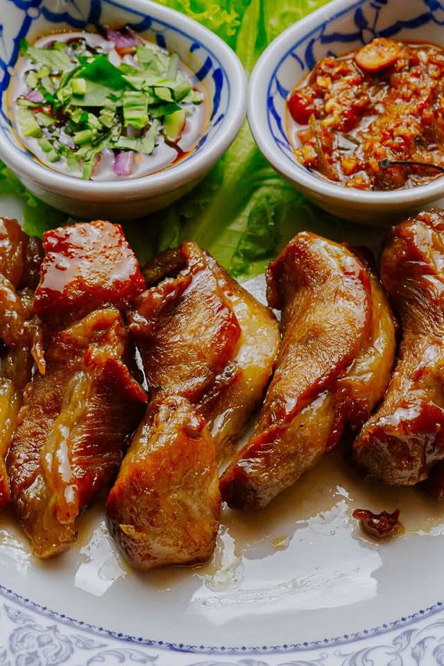 ตู้กับข้าว บาย เจิดจรัส กรุงเทพกรีฑา Sharing Set for 3 People
