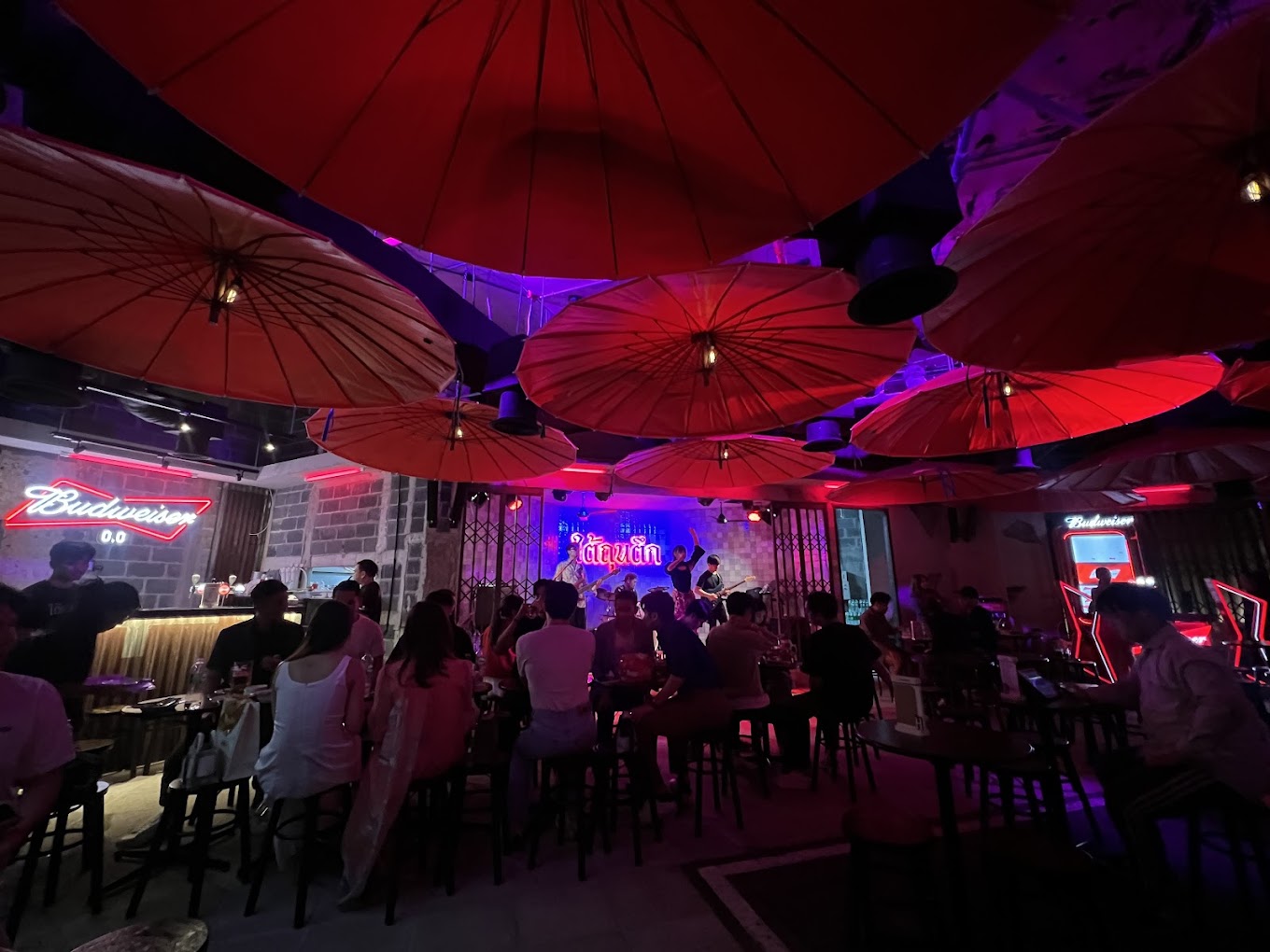 ใต้ถุนตึก Free Flow All Night! (Beer)