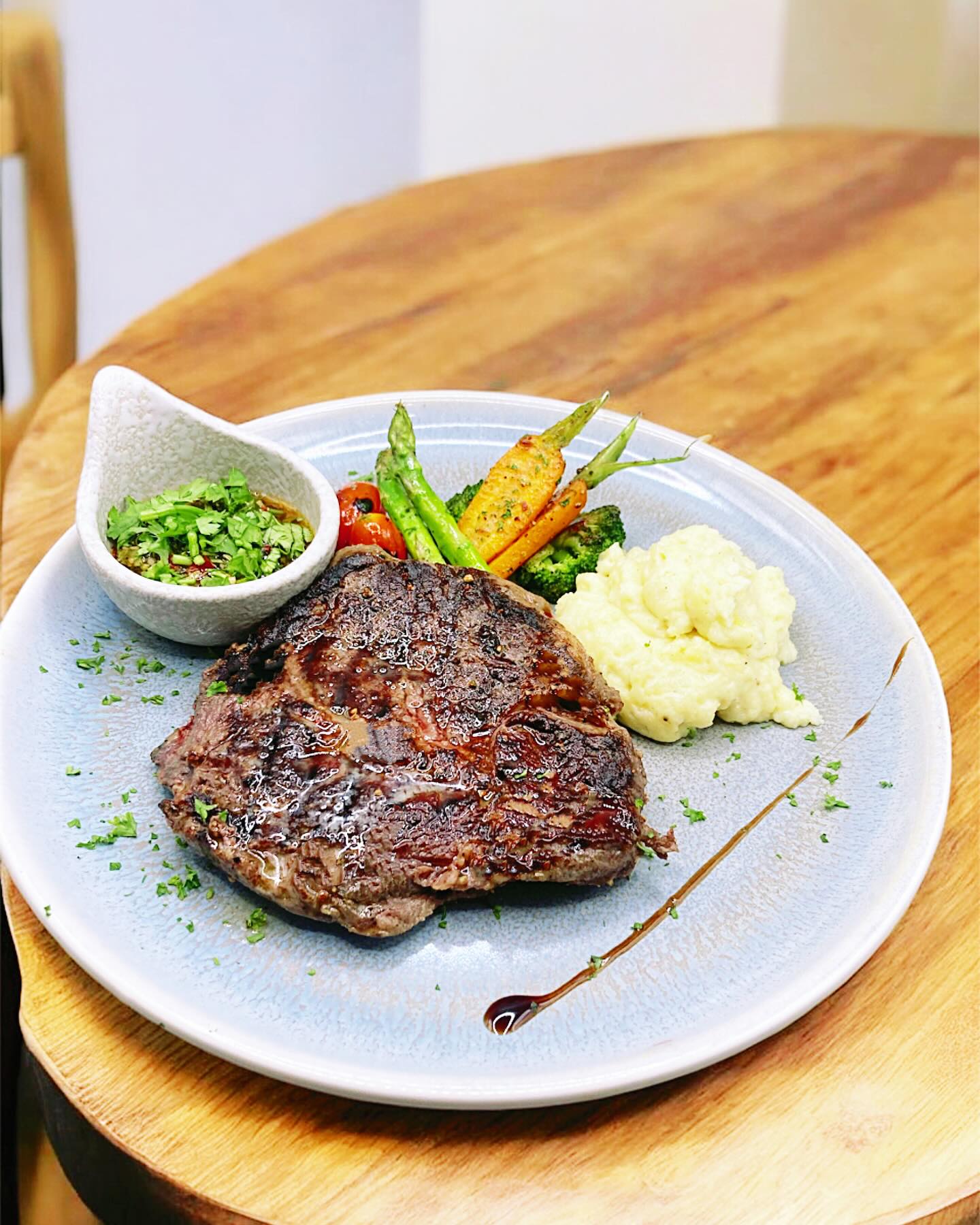 Treehouse Health Bar Sharing Set for 3 People 