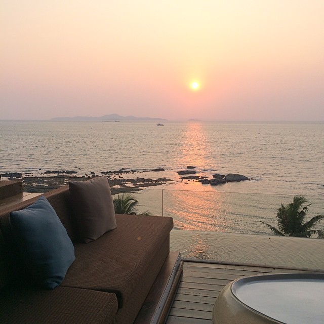Radius Restaurant at Cape Dara Resort (Pattaya) Sharing Set for 2 People 