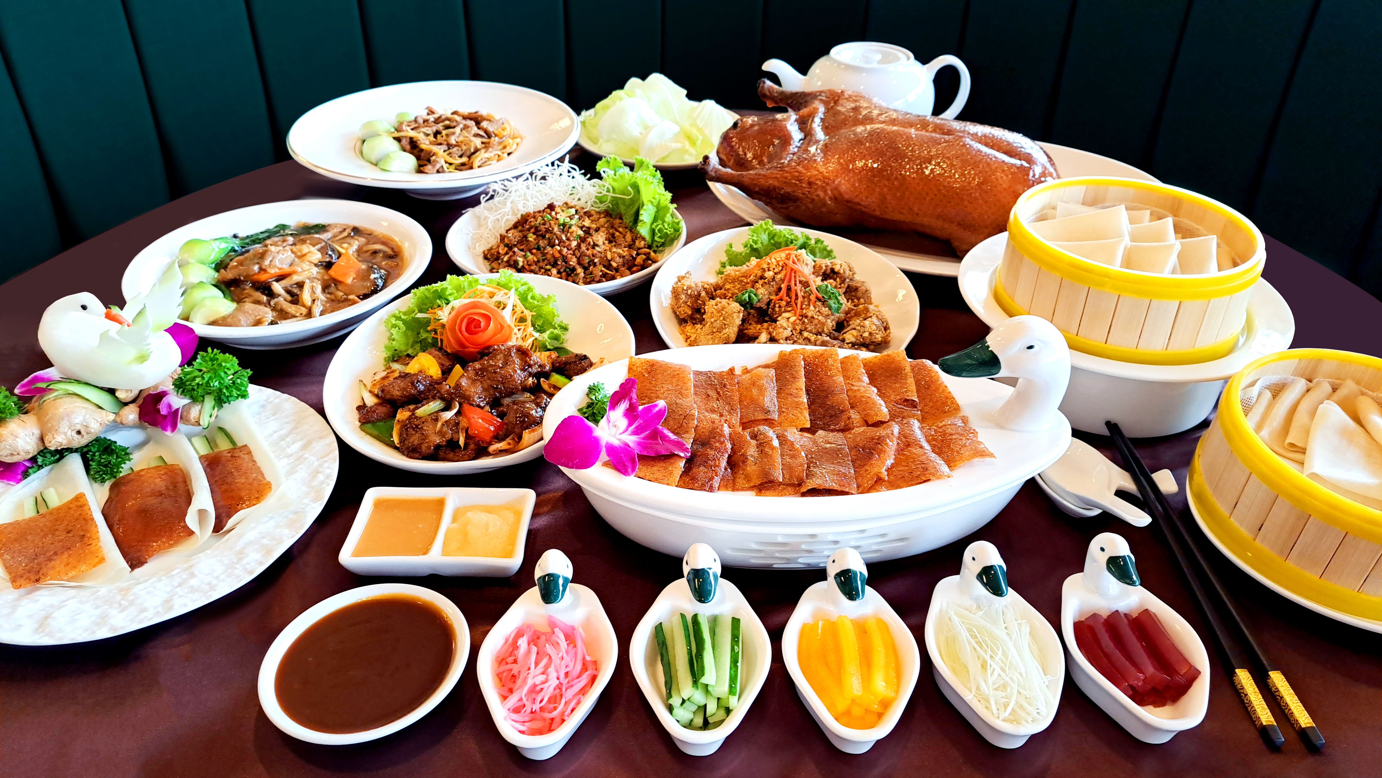 JUMBO Seafood Siam Paragon Dine in Peking Duck Combo Set (1 Day Advance Booking)