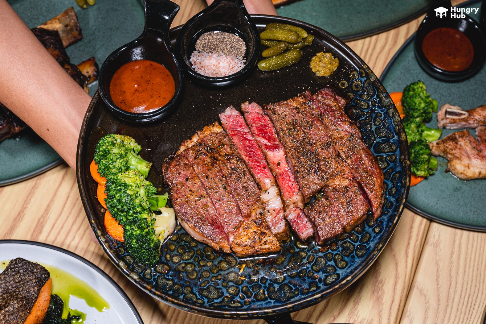 Vela - Low&Slow Cooked Phet Kasem Sharing Set for 2 People