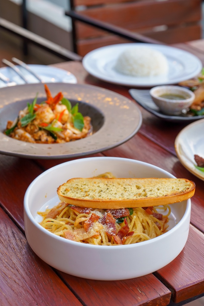 Wine & Food Terrace (Chiang Mai) Sharing Set for 2 People