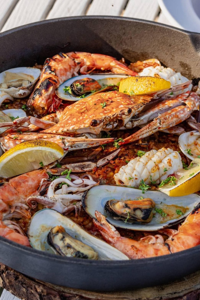 Laciana By The Sea Sharing Set for 3 People