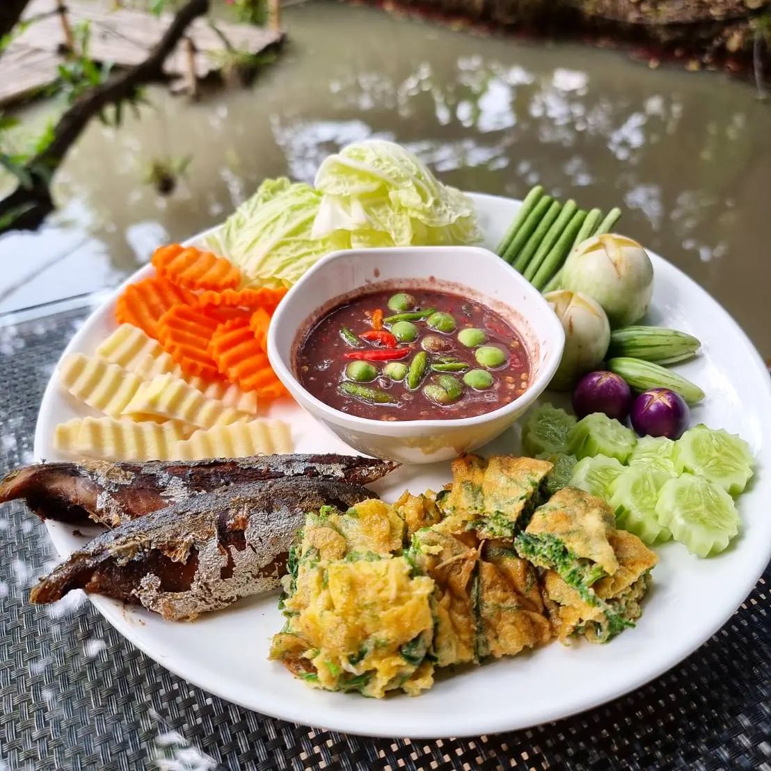 Chaai-Samai 2498 Bangkok Sharing Set for 3 People