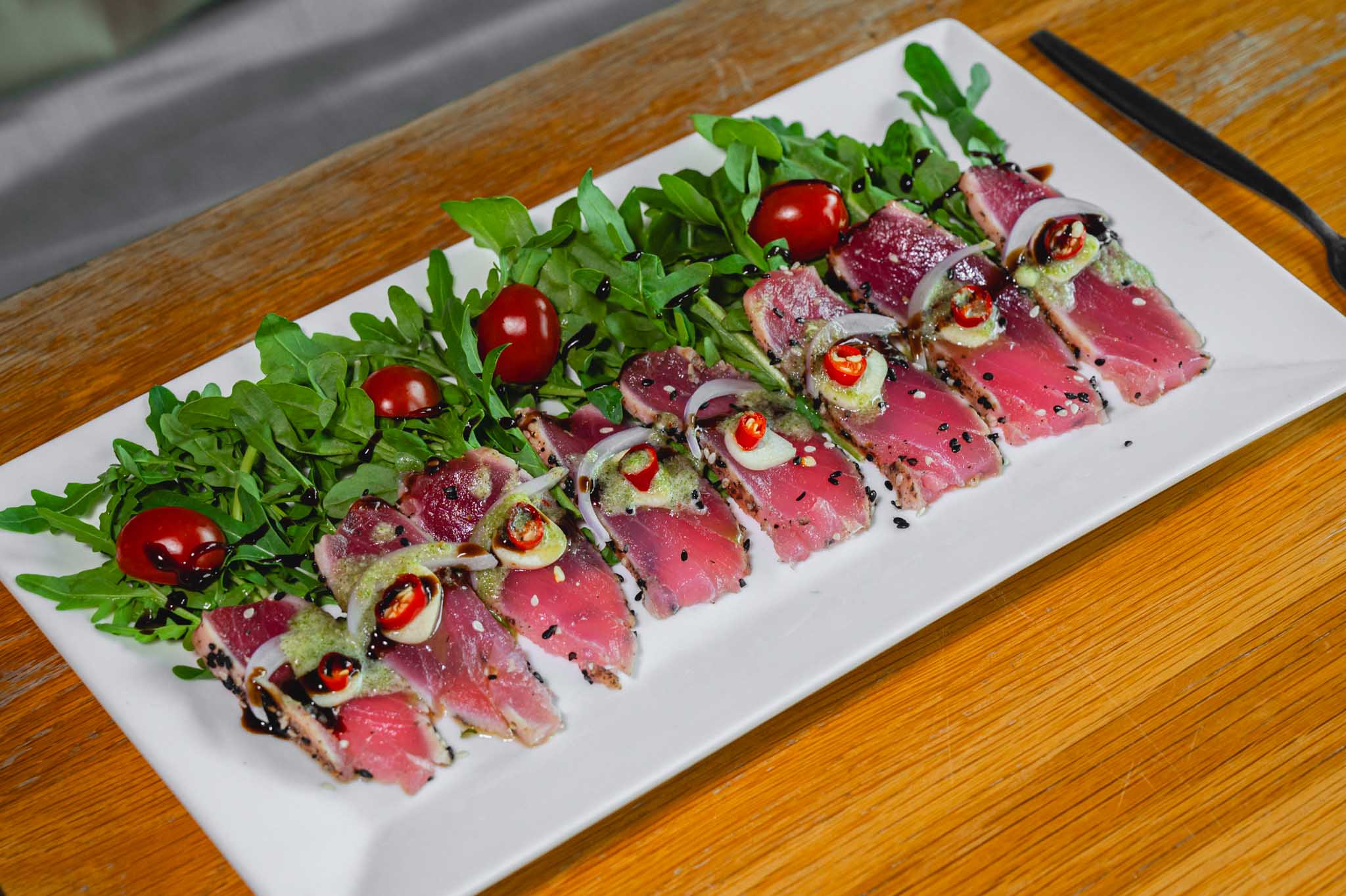 Makin bar & restaurant Sip & Dine for 2 People