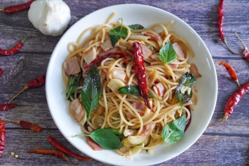 Trump Bar and Bistro Sharing Set for 3 People