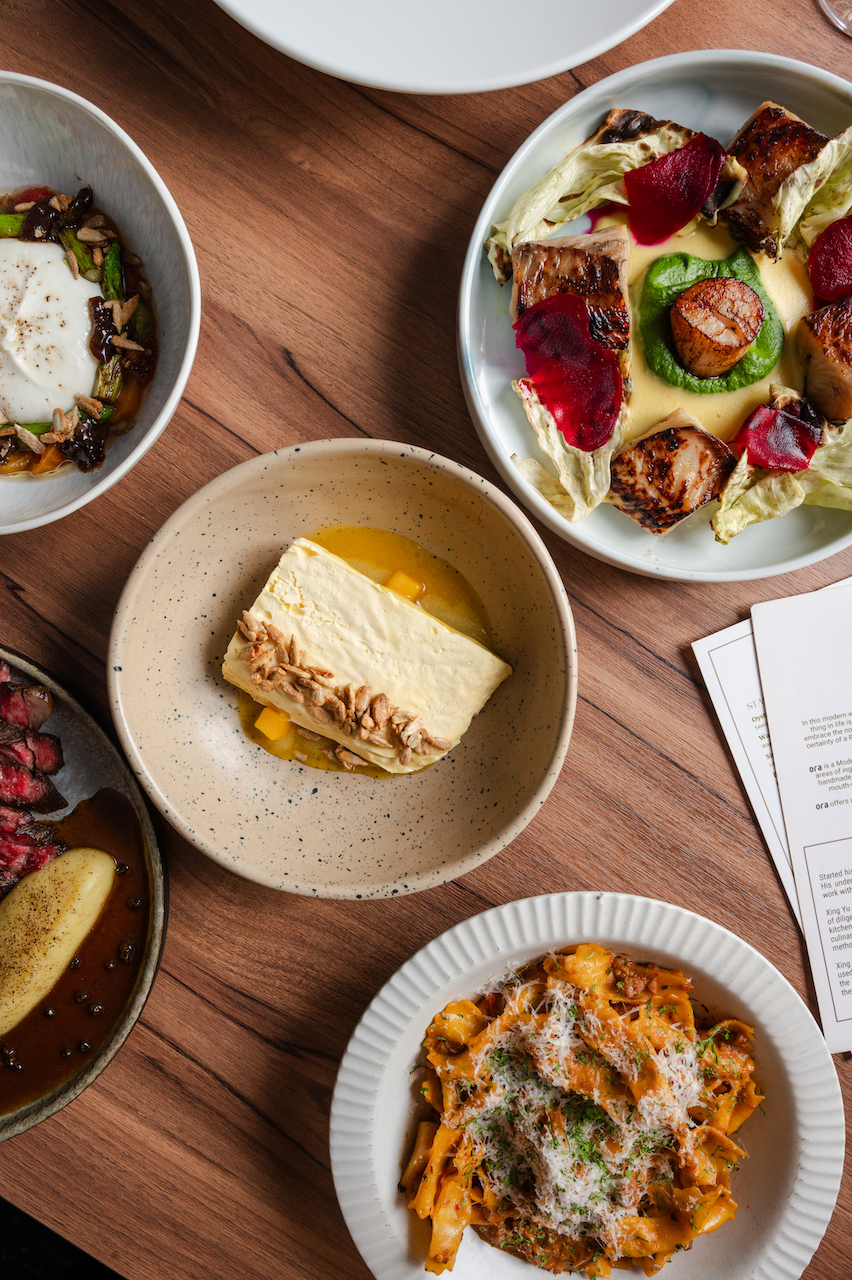 Ora Dining Sharing Set for 3 People 