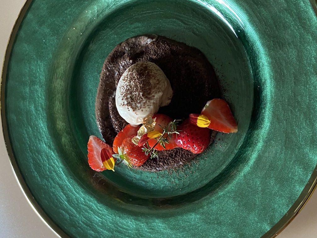 Kaenkrung Sharing Set for 3 People