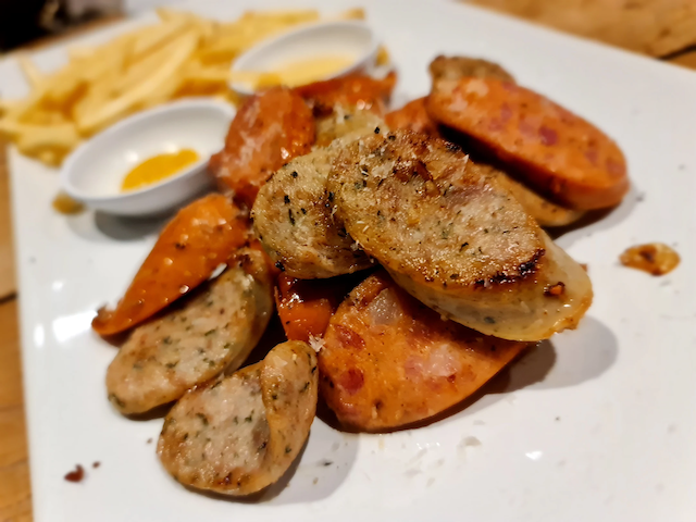 Legend Roof Bar  Sharing Set for 4 People