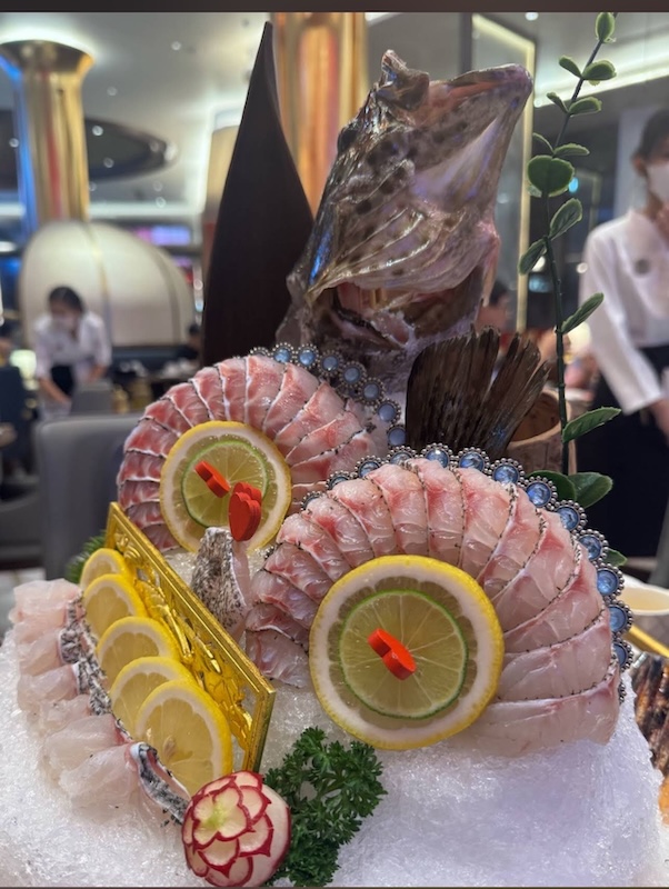 อี้หลู่หลินเซียง Sharing Set for 4 People