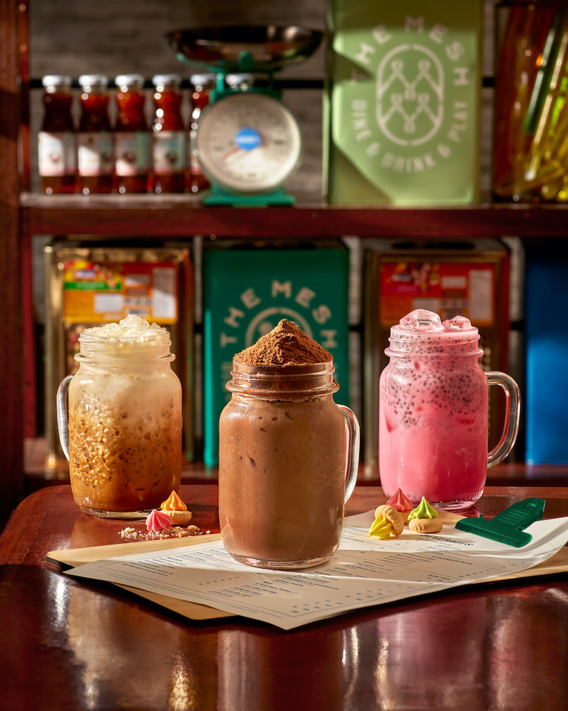 The Mesh, Four Points Sharing Set for 4 People 