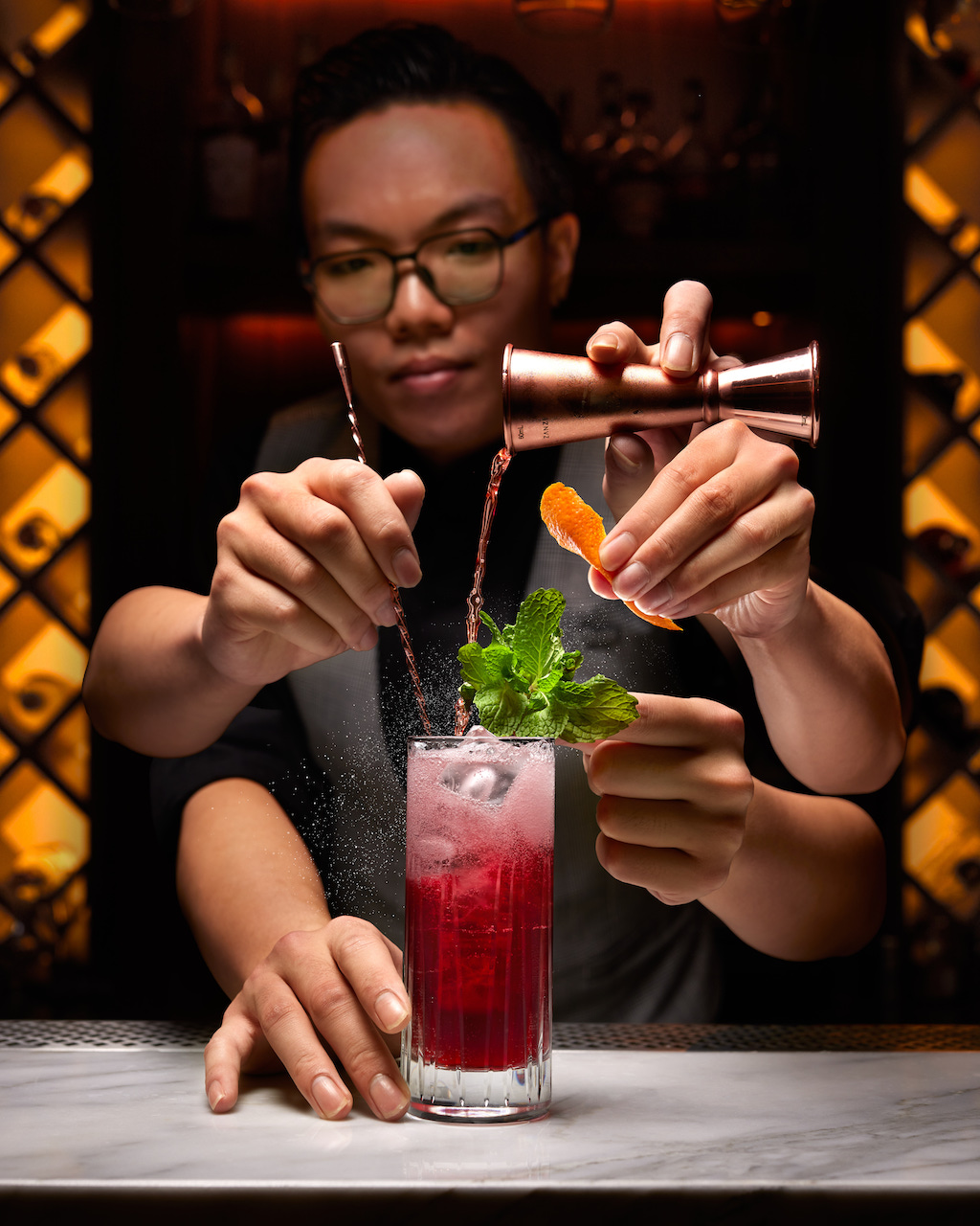 R Bar at Renaissance Kuala Lumpur Hotel Sip & Dine for 2 People