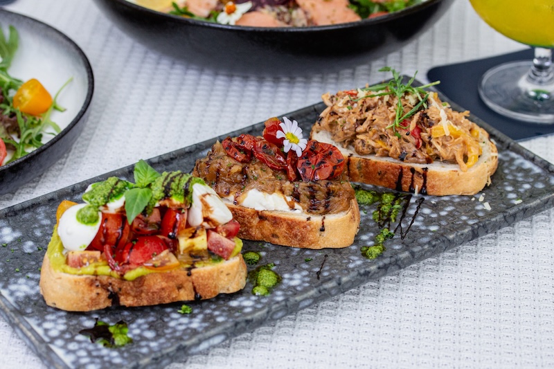 Solo Beach (Hua Hin)  Sharing Set for 4 People