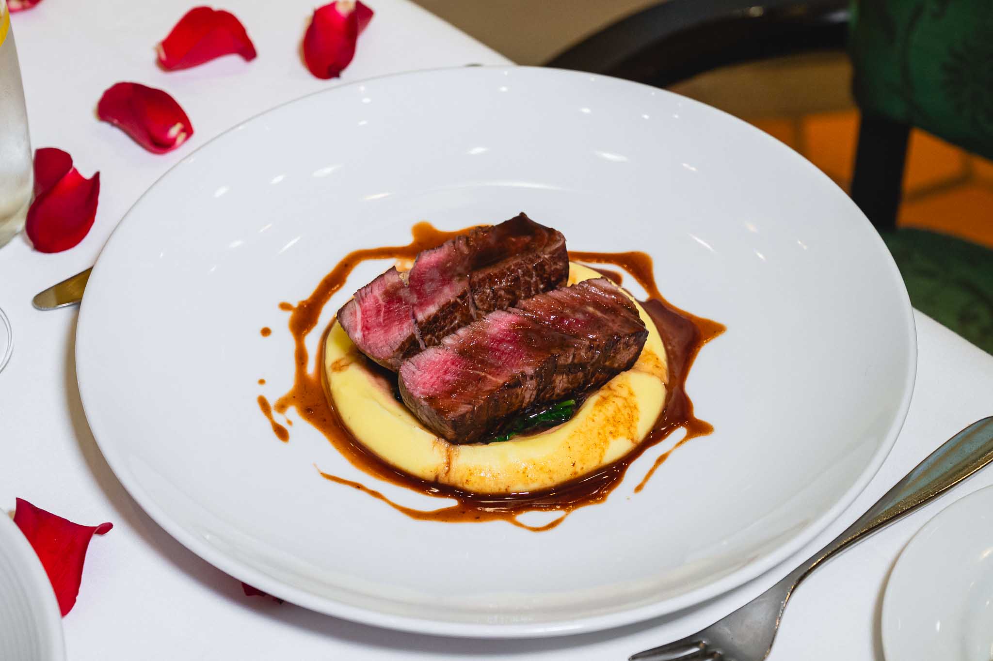 Rossini's at Sheraton Grande Sukhumvit A Luxury Collection Hotel [Dec. 25] Christmas Dinner 5 Courses Vegetarian Set Menu with 1 Mocktail