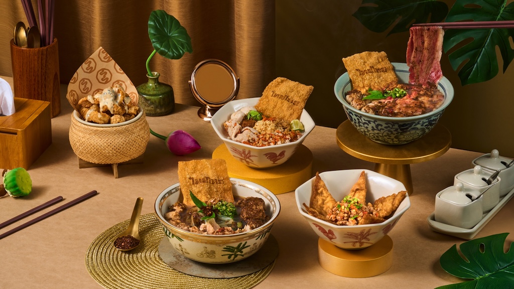 Thai Thai Boat Noodles Terminal 21 Asok Sharing Set for 4 People