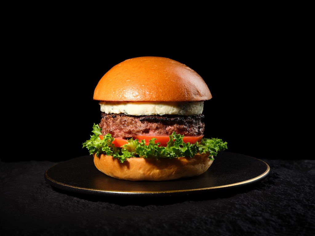 Racines At Sofitel Singapore City Centre Sharing Set for 4 People