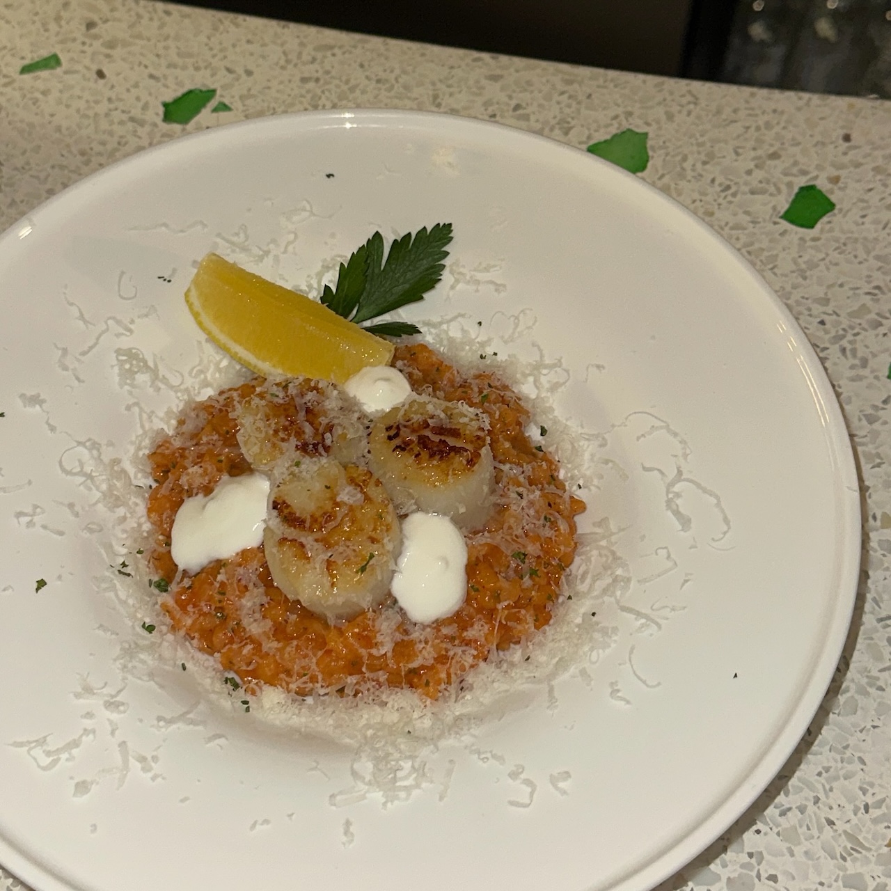 FigureGround Wine Bar Sharing Set for 4 People