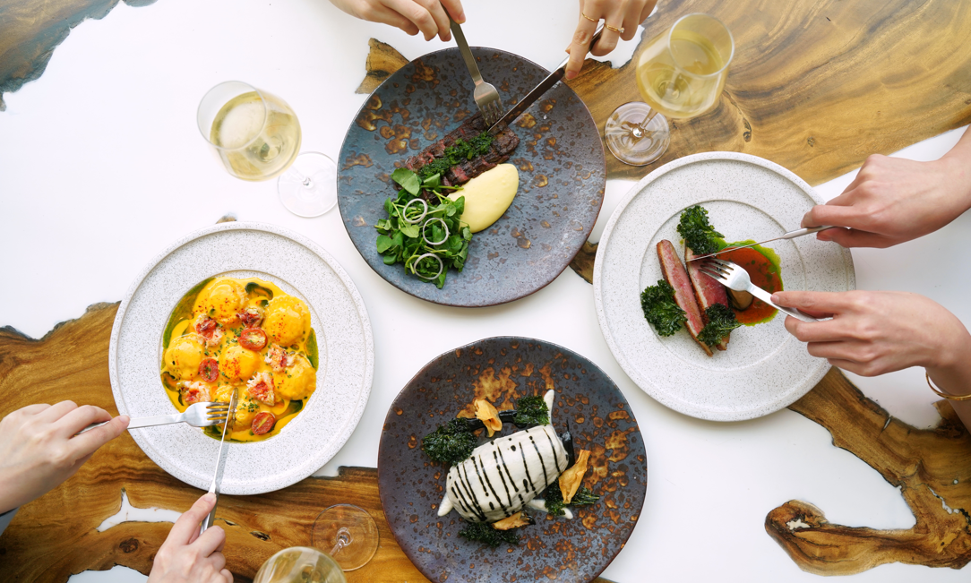 SKIRT At W Singapore – Sentosa Cove  Saturday Brunch with Free Flow Non-Alc 