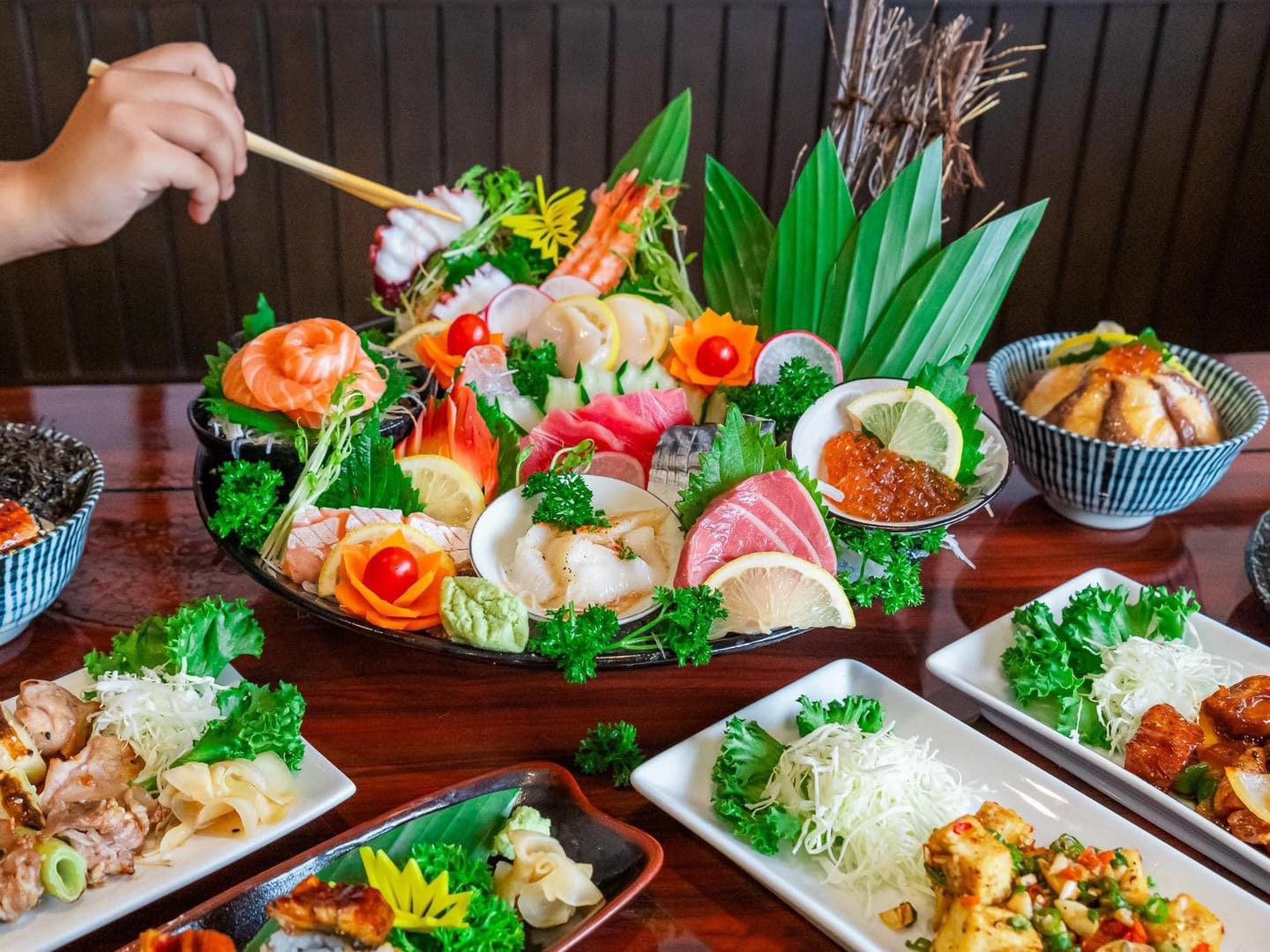 Irasshaimase Izakaya Sharing Set for 2 People