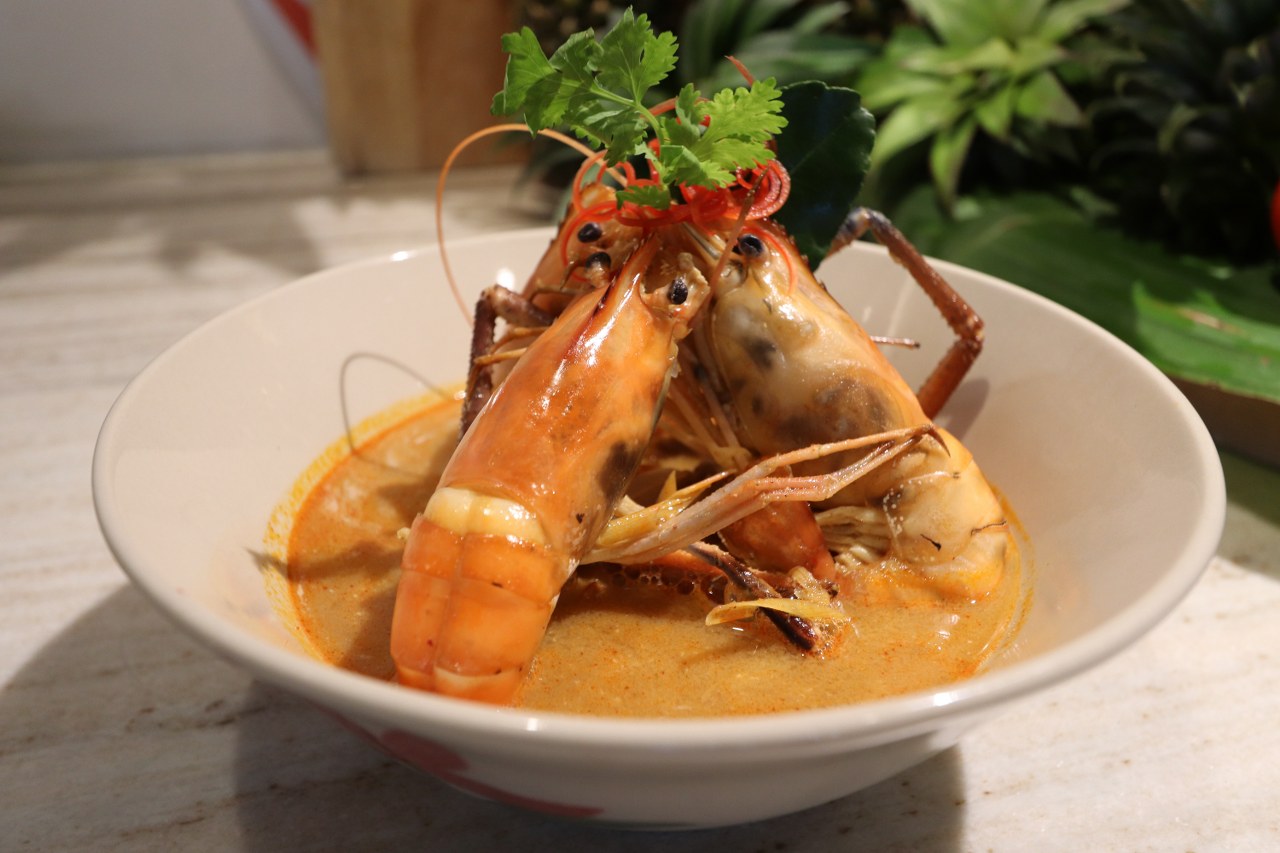 Shore Kitchen & Rooftop bar at Hotel clover Patong (Phuket) Celebrate X Mas (23-26 Dec 2025)