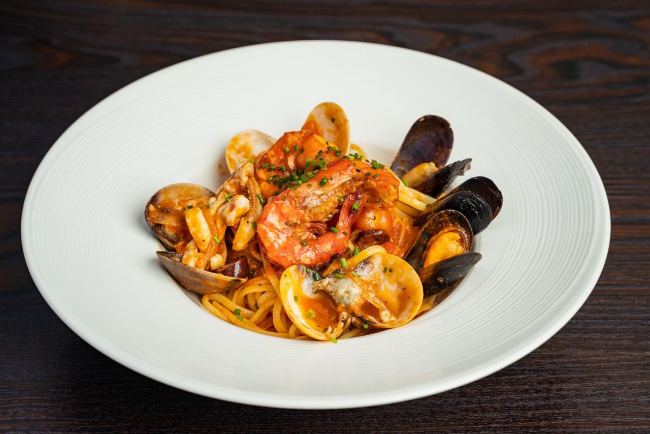 Black Cherry 1 for 1 Weekend Pasta Lunch Set