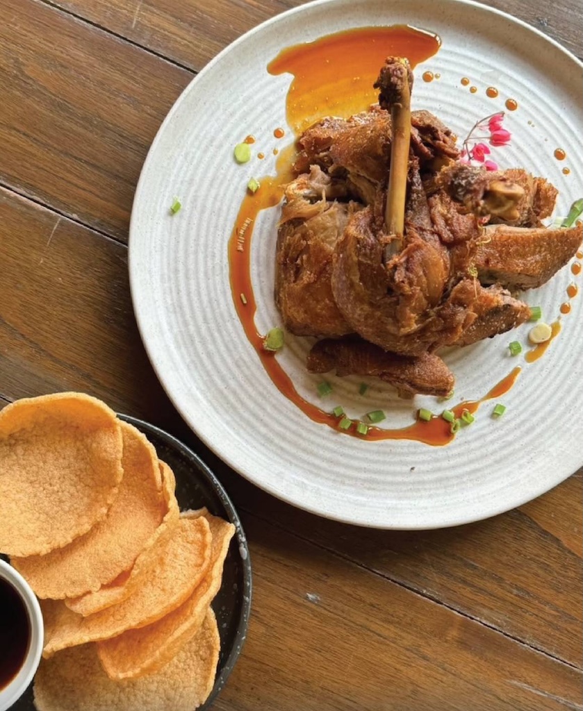 GAYA Restaurant & Bar Sharing Set for 3 People