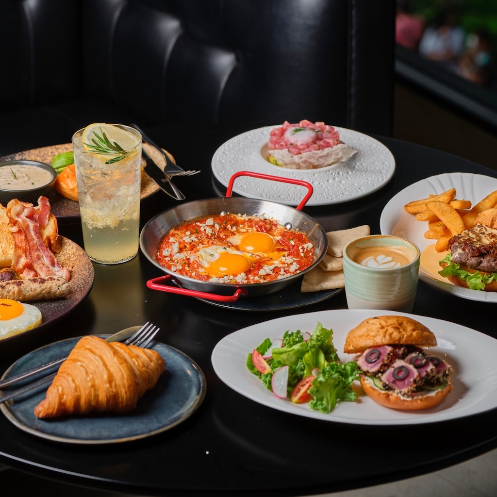 Tempered One Bangkok  Sharing Set for 4 People