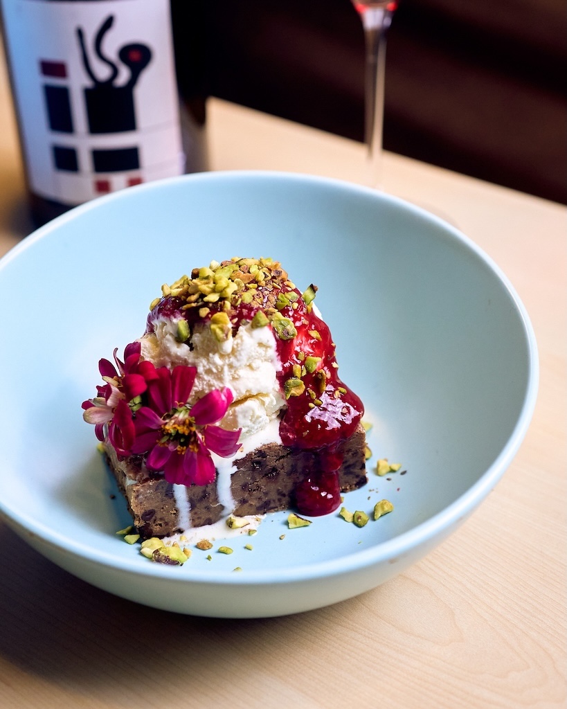 Wuunwine Sip & Dine for 2 People