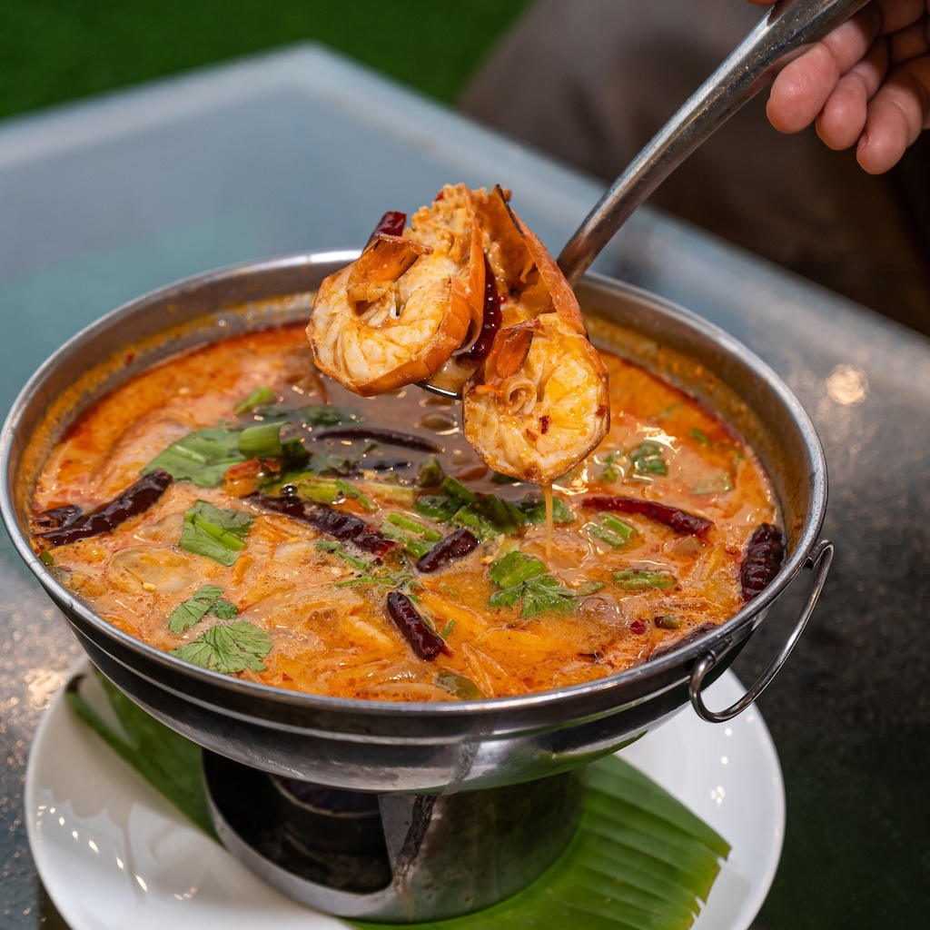 Bungalow River  Three Dishes w/ Free Flow Non-Alcohol (2 Hour)