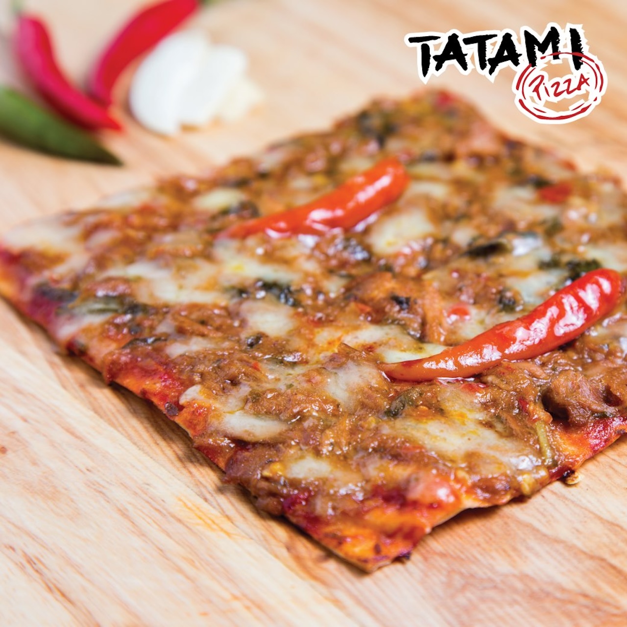 ทาทามิ พิซซ่า สาขา Mojo Planet Sharing Set for 3 People