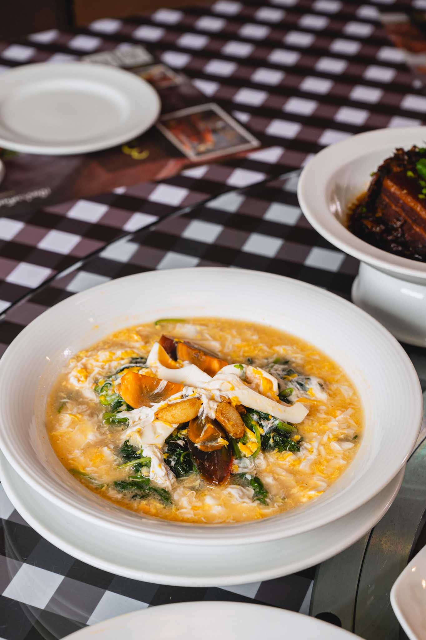 Boon Tong Kee PTT Borommaratchachonnani 97 Sharing Set for 3 People (New Menu)