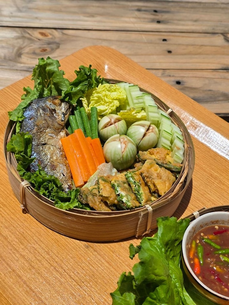 Baan Mhee Rim Nam (Samut Sakhon) Premium Set for 2 People