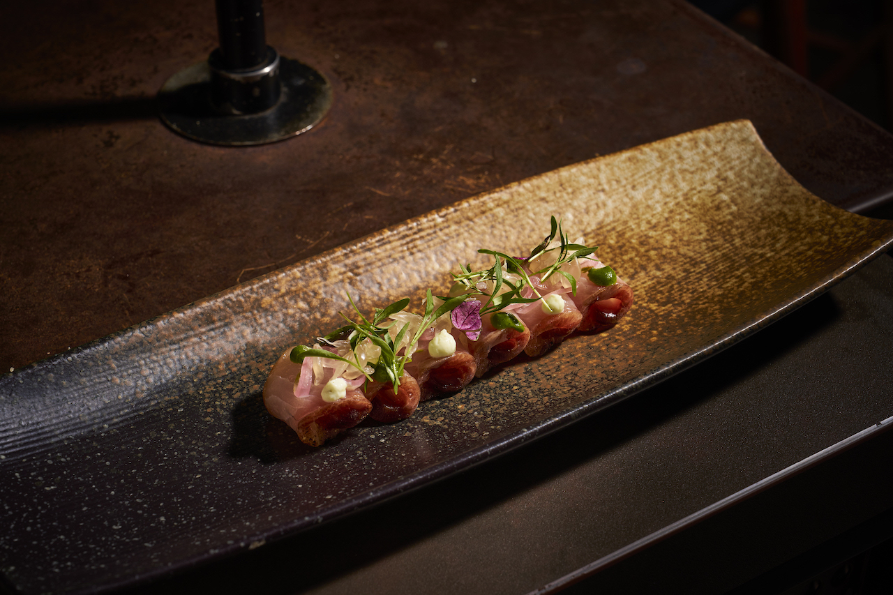 Neon Pigeon Sharing Set for 3 People