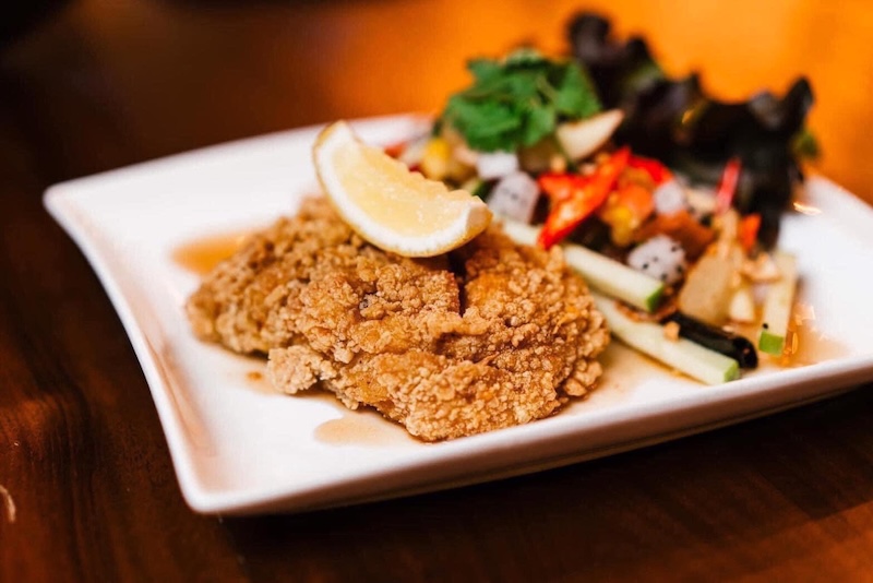 The Public Restaurant & Bar Sharing Set for 3 People